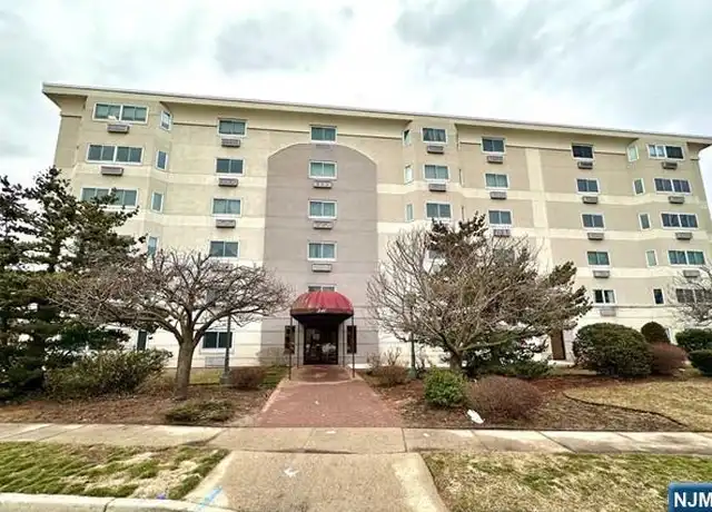 Property at 310 Lookout Ave #206, Hackensack, NJ, 07601, 2 beds, 2 baths, [object Object]