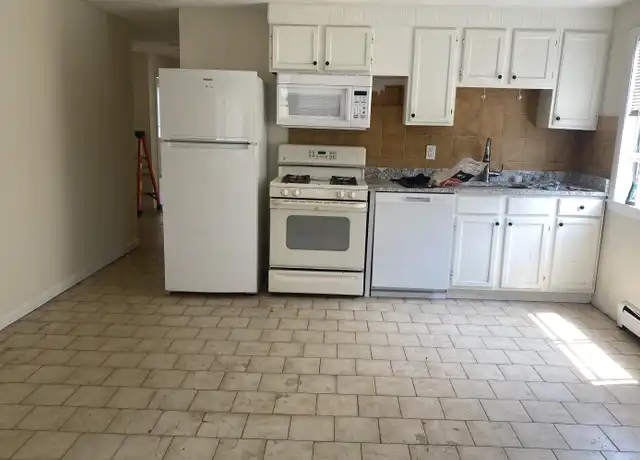 Property at 167 College Ave Unit 1, Somerville, MA, 02144, 5 beds, 2 baths, [object Object]