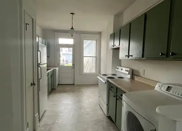 Property at 716 W Quartz St, Butte, MT, 59701, 2 beds, 1 bath, [object Object]