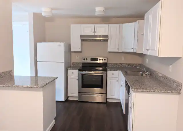 Property at 1150 Sunset Blvd NE #219, Renton, WA, 98056, 1 bed, 1 bath, [object Object]