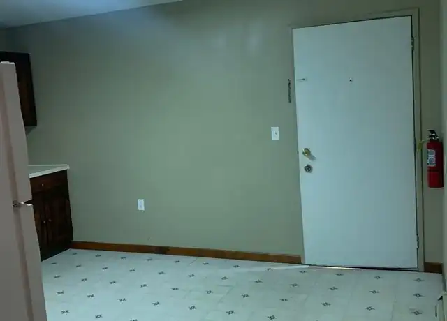 Property at 173 W Mechanic St Apt 1, Frostburg, MD, 21532, 2 beds, 1 bath, [object Object]