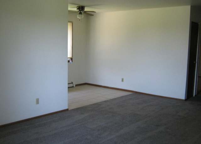 Photo of 5613-5645 W Valley Forge Dr Unit 833-907, Milwaukee, WI 53213