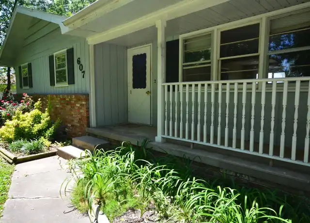 Property at 607 Hillcrest Ave, Nixa, MO, 65714, 3 beds, 1.5 baths, [object Object]