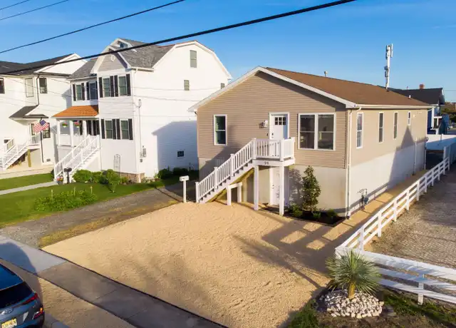 Property at 28 Central Ave, Point Pleasant Beach, NJ, 08742, 4 beds, 2 baths, [object Object]