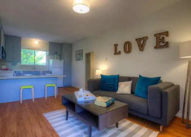 Property at 302 E 34th St Unit 206, Austin, TX, 78705, 1 bed, 1 bath, [object Object]