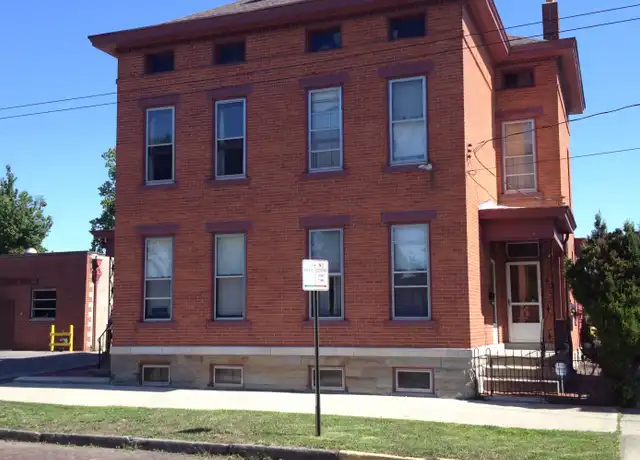 Property at 19 W Frankfort St, Columbus, OH, 43206, 3 beds, 2 baths, [object Object]