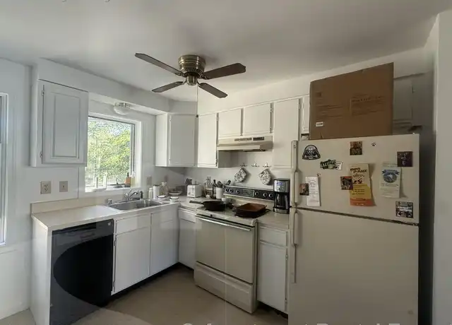 Property at 45 Cross St #23, Medford, MA, 02155, 2 beds, 1 bath, [object Object]