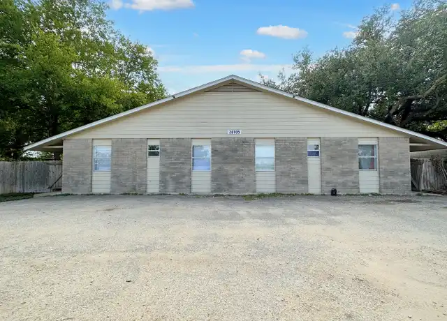Property at 20115 San Marcos Hwy Unit 1A, San Marcos, TX, 78666, 2 beds, 1 bath, [object Object]