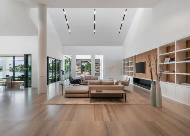 Property at 1135 N Biscayne Point Rd, Miami Beach, FL, 33141, 4 beds, 5 baths, [object Object]