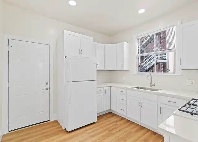 Property at Merritt Avenue Apartments - 485 Merritt Ave, Oakland, CA, 94610, 1 bed, 1 bath, [object Object]