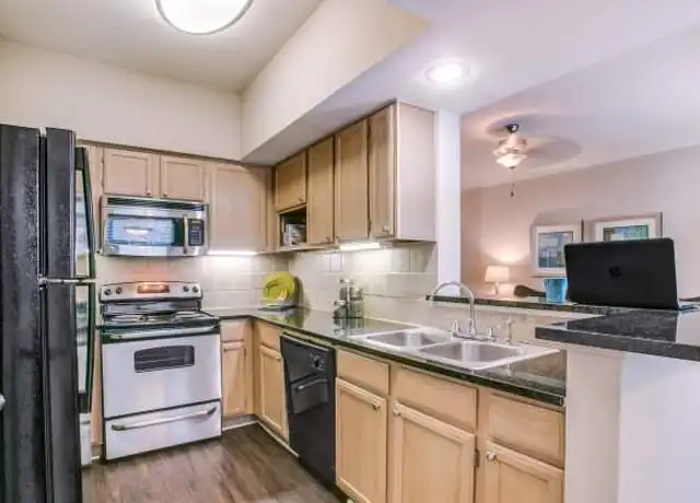 Property at 7500 Kirby Dr Unit 2350, Houston, TX, 77030, 1 bed, 1 bath, [object Object]