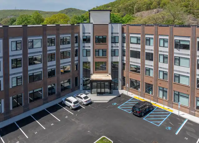 Property at 15 Washington Ave Unit 306, Suffern, NY, 10901, 2 beds, 2 baths, [object Object]