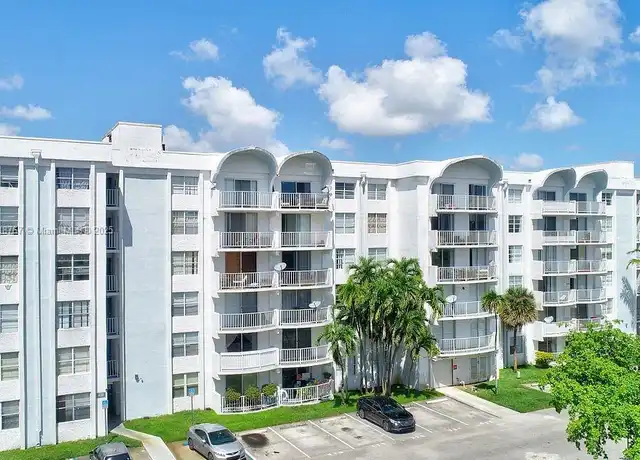 Property at 492 NW 165th Street Rd Unit C410, Miami, FL, 33169, 1 bed, 1 bath, [object Object]