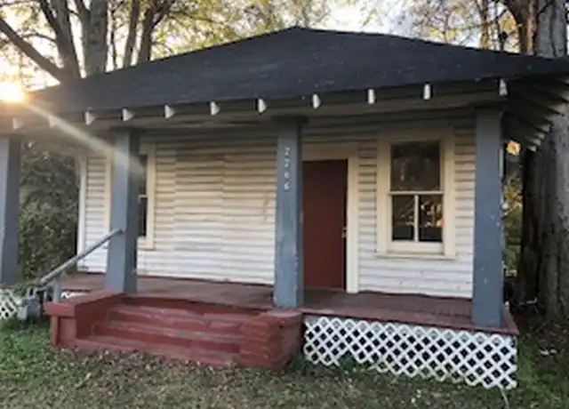 Property at 2706 Lee Ave, Monroe, LA, 71202, 3 beds, 1 bath, [object Object]