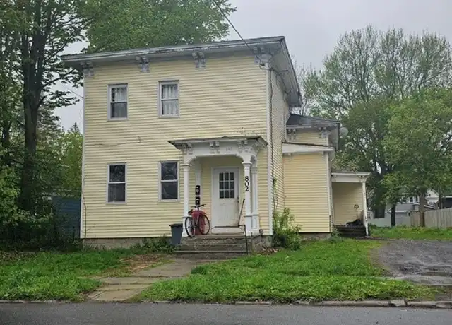 Property at 802 Franklin St, Watertown, NY, 13601, 3 beds, 1 bath, [object Object]