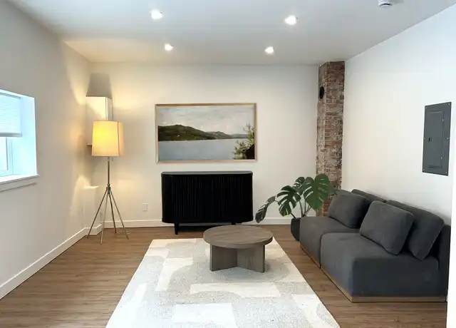 Property at 2611 5th Ave, Seattle, WA, 98121, 2 beds, 1 bath, [object Object]