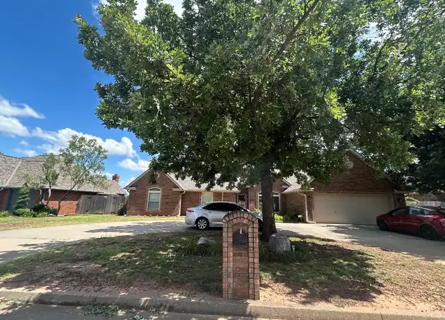 Property at 9908 Thompson Ave, Yukon, OK, 73099, 4 beds, 2.5 baths, [object Object]