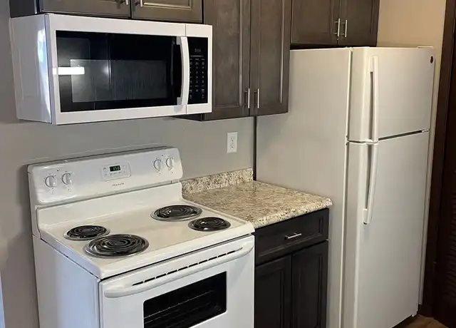 Property at 219 Freedom Dr Unit C-04, Belleville, IL, 62226, 1 bed, 1 bath, [object Object]