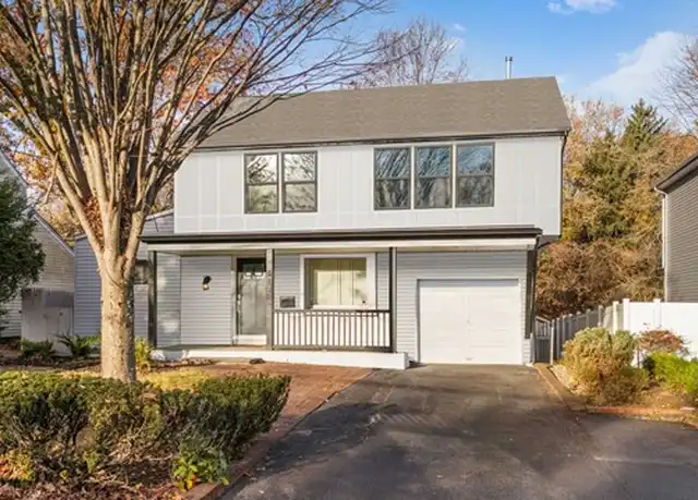 Property at 413 Terhune Ave, Paramus, NJ, 07652, 3 beds, 2 baths, [object Object]