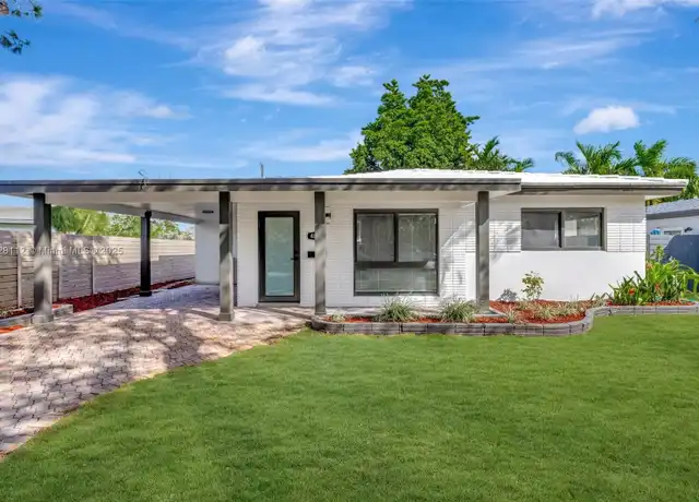 Property at 4840 NE 5th Ave, Fort Lauderdale, FL, 33334, 3 beds, 2 baths, [object Object]