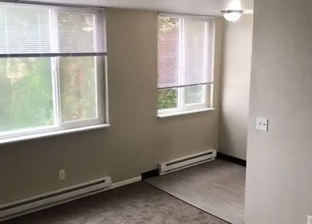 Property at 5035 15th Ave NE Unit 207, Seattle, WA, 98105, 1 bed, 1 bath, [object Object]