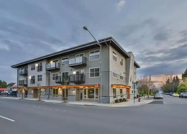 Property at 1610 J St Unit 102, Bellingham, WA, 98225, 2 beds, 2 baths, [object Object]