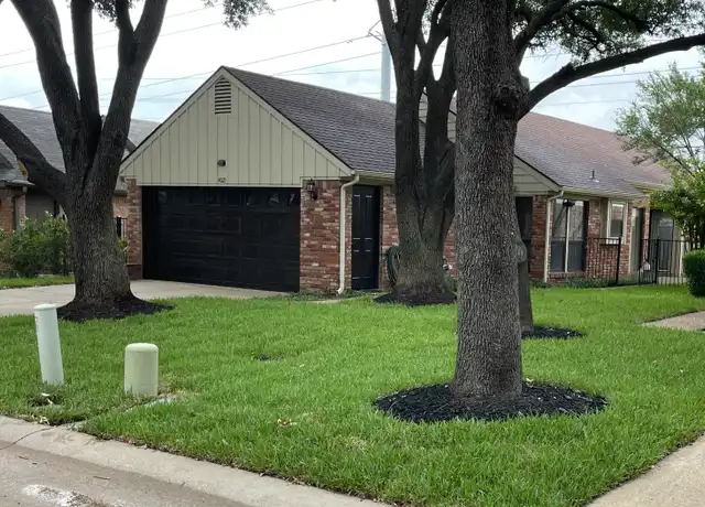 Property at 4025 Rive Ln, Addison, TX, 75001, 2 beds, 2 baths, [object Object]