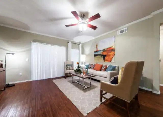 Property at 11624 Jollyville Rd Unit 2018, Austin, TX, 78759, 2 beds, 2 baths, [object Object]