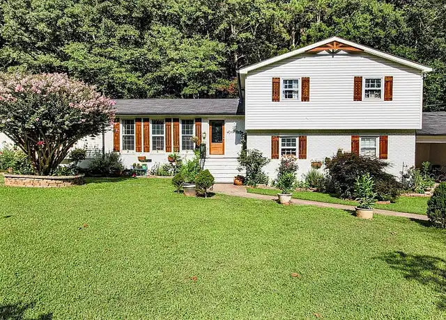 Property at 1307 Wildwood Dr, Griffin, GA, 30223, 5 beds, 3.5 baths, [object Object]