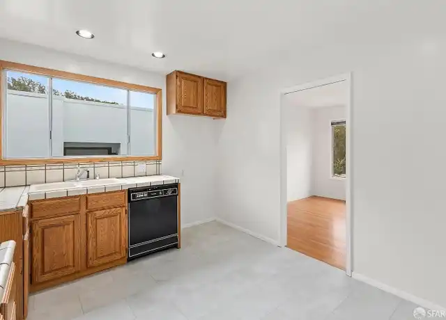 Property at 283 Dellbrook Ave, San Francisco, CA, 94131, 2 beds, 1 bath, [object Object]