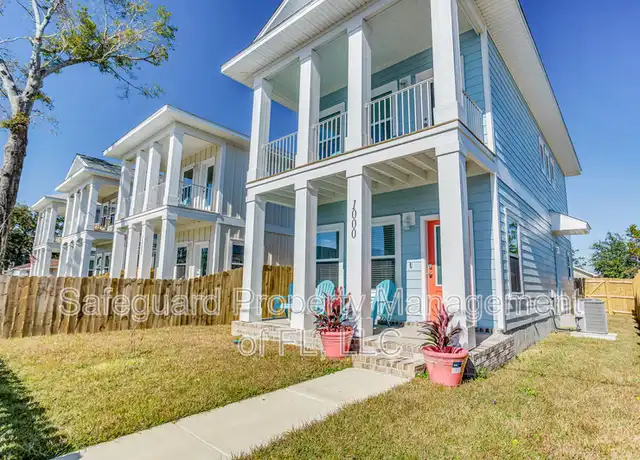Property at 1000 W Main St, Pensacola, FL, 32502, 3 beds, 3 baths, [object Object]