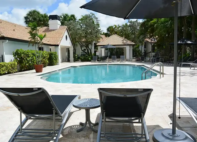 Photo of 8798 NW 38th St, Sunrise, FL 33351