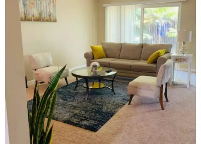 Property at 28129 Franklin Rd #108, Southfield, MI, 48034, 2 beds, 1 bath, [object Object]