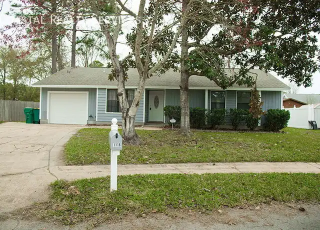 Property at 1116 Green Tree Ct, Fort Walton Beach, FL, 32547, 3 beds, 2 baths, [object Object]