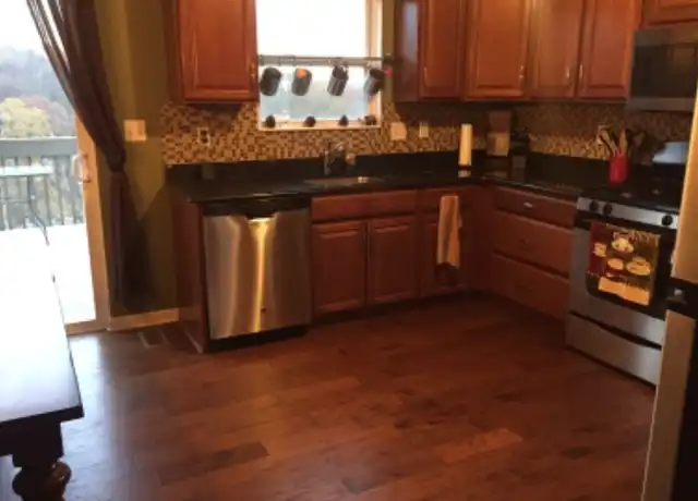 Property at 255 Grace Manor Dr, Coraopolis, PA, 15108, 3 beds, 2.5 baths, [object Object]