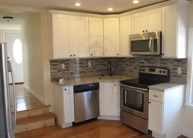 Property at 21 Hall St Unit 2, Medford, MA, 02155, 3 beds, 2 baths, [object Object]