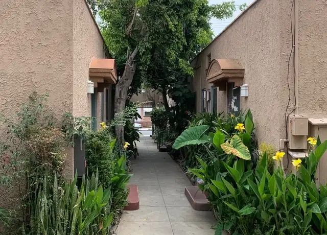 Property at 435 Rose Ave Unit 11, Long Beach, CA, 90802, 0 beds, 1 bath, [object Object]