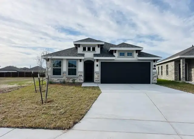 Property at 8313 N 34th St, McAllen, TX, 78504, 3 beds, 2 baths, [object Object]