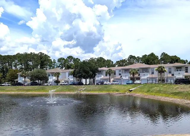 Photo of 300 Devon Cir, St. Augustine, FL 32086