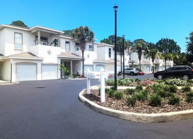 Photo of 300 Devon Cir, St. Augustine, FL 32086