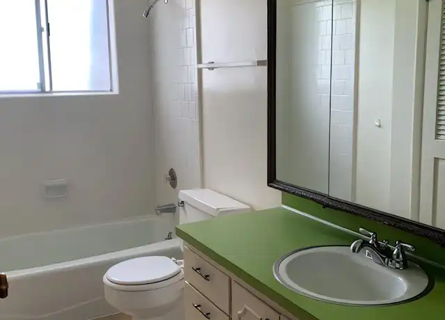 Property at 285 W 100 N #2, Logan, UT, 84321, 2 beds, 1 bath, [object Object]