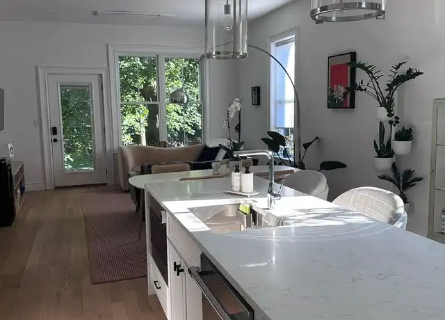 Property at 75 Grampian Way, Boston, MA, 02125, 1 bed, 3 baths, [object Object]