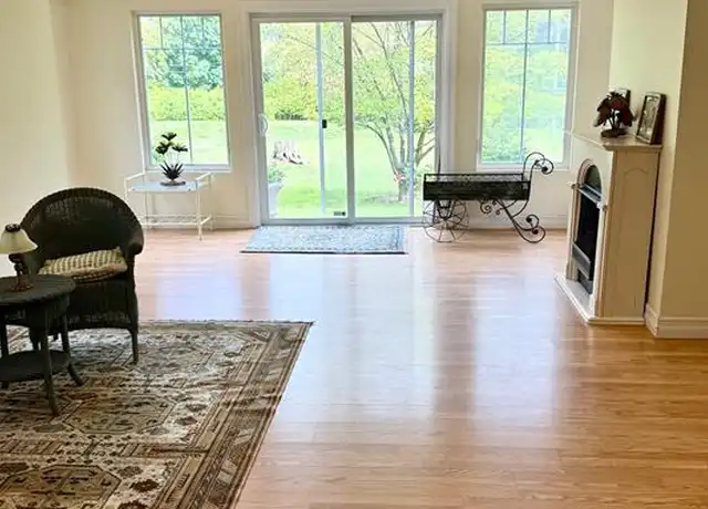 Property at 21 Murray Dr, Chester, NY, 10918, 1 bed, 1 bath, [object Object]