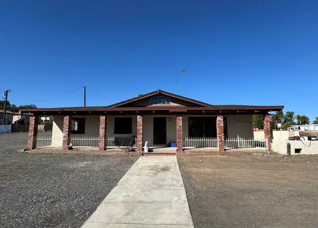 Property at 7052 Starne Rd, Corona, CA, 92881, 3 beds, 2 baths, [object Object]