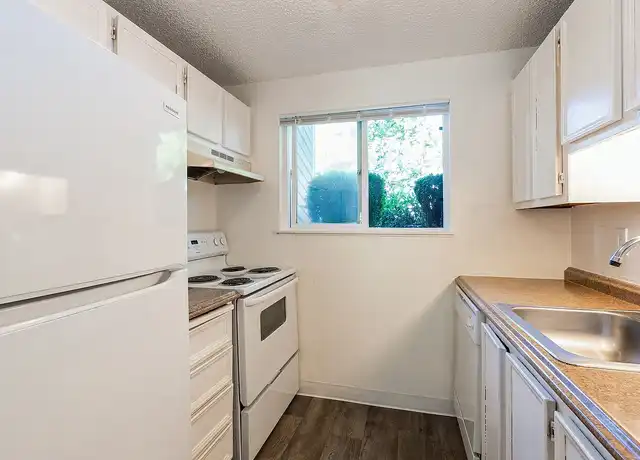 Property at ReNew Johnson Creek - 12435 SE Linwood Ave, Milwaukie, OR, 97222, 0 beds, 1 bath, [object Object]