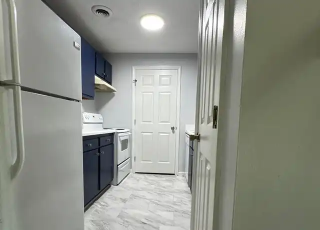 Property at 1304 Holyoke St Unit 19, Kingsport, TN, 37664, 2 beds, 1 bath, [object Object]