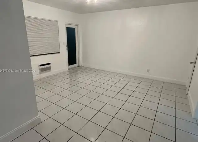 Property at 7155 Rue Notre Dame Unit 4, Miami Beach, FL, 33141, 1 bed, 1 bath, [object Object]