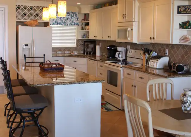 Property at 601 N Atlantic Ave #108, New Smyrna Beach, FL, 32169, 2 beds, 2 baths, [object Object]