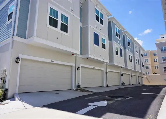 Property at 813 Burlington Ave N, Saint Petersburg, FL, 33701, 3 beds, 3.5 baths, [object Object]