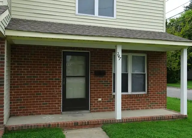 Property at 247 Settlers Landing Rd, Hampton, VA, 23669, 3 beds, 1.5 baths, [object Object]